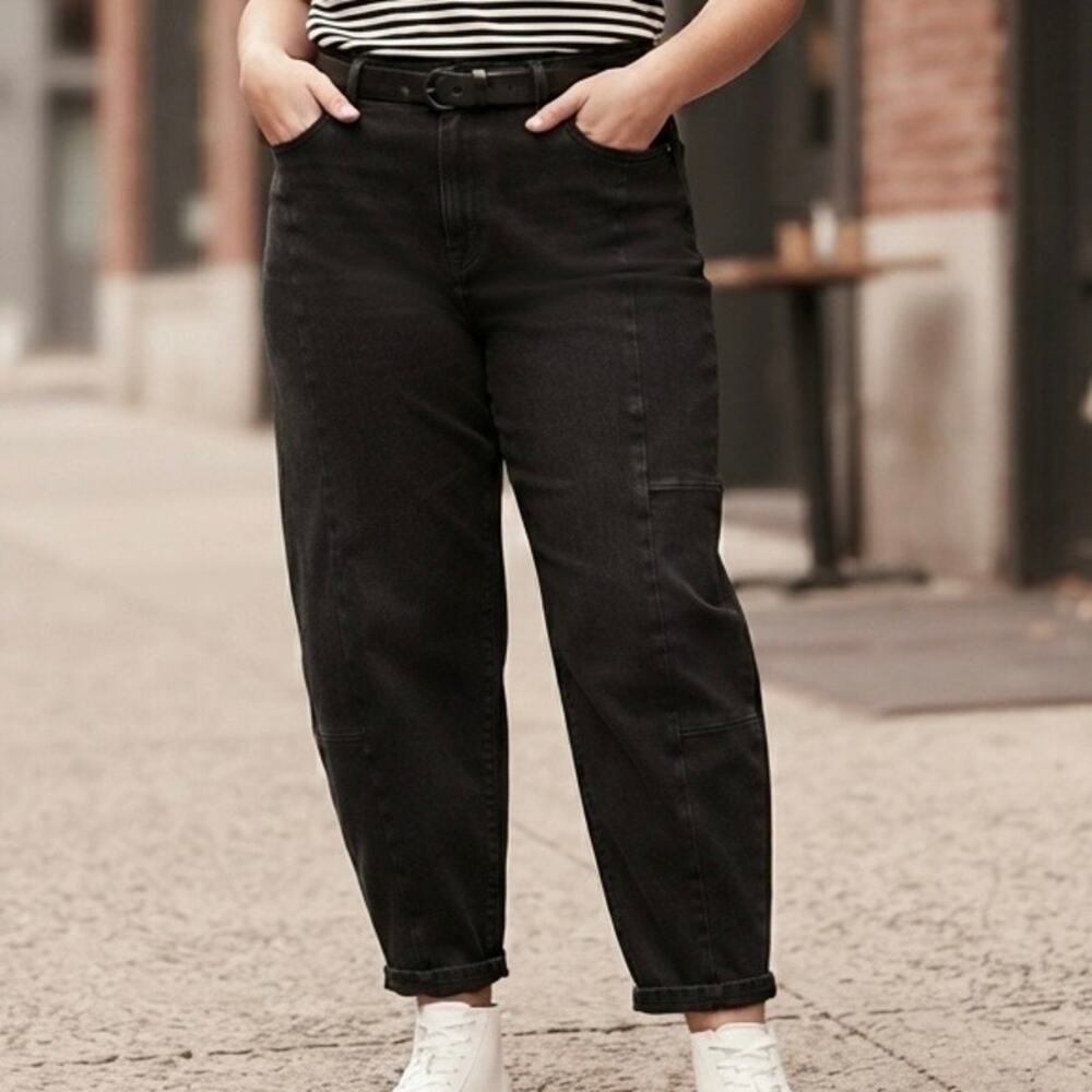 OLD NAVY | High-Rise Wide Barrel Leg Weathered Black Jeans Denim | Size 16